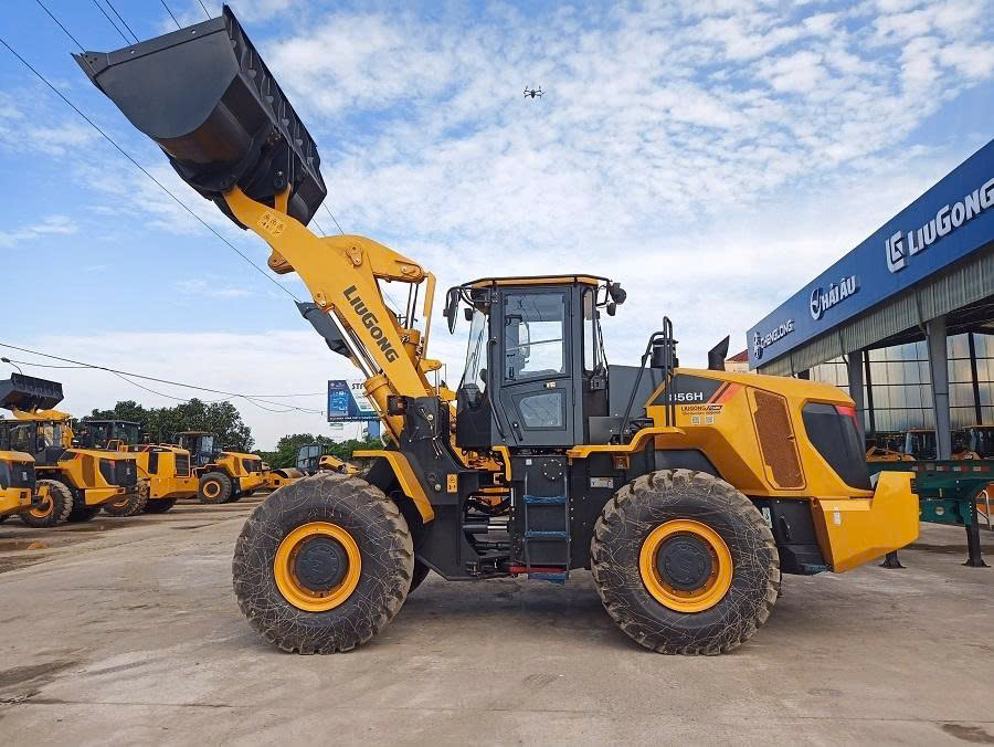 Máy Xúc Lật Liugong CLG856H Max Gầu 4.2m3 - Giải Pháp Tối Ưu Cho Công Trình Nặng